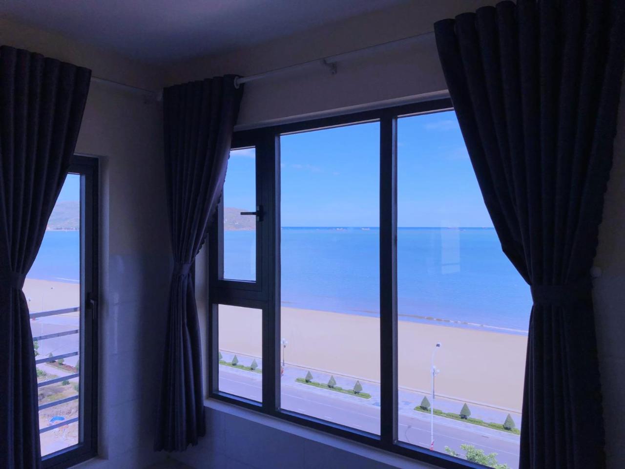 Thien Hai 2 Hotel Куїнон Екстер'єр фото